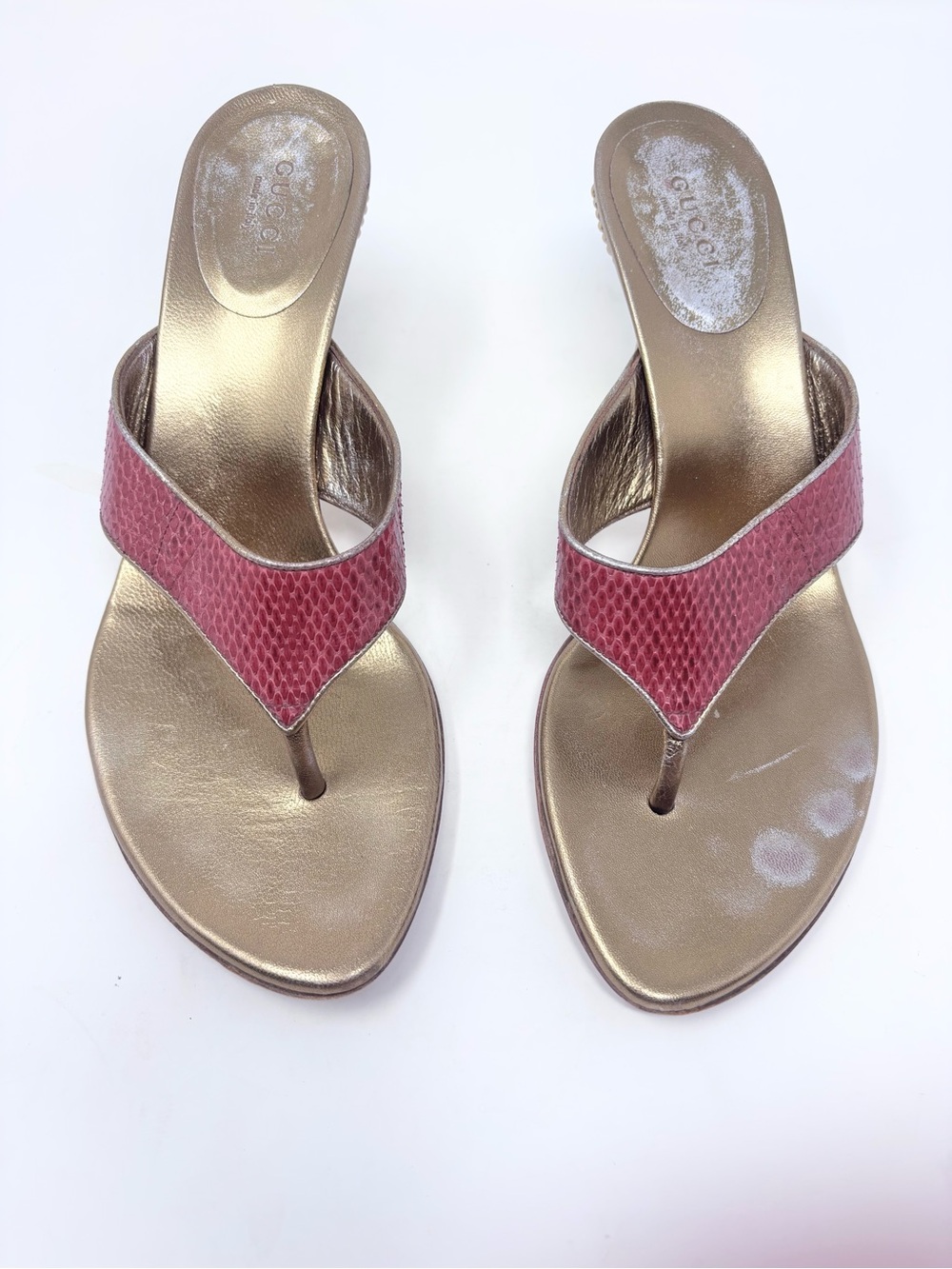 Vintage Gucci by Tom Ford 90s Genuine Lizard Pink Gold Thong Heel Sandal size 8